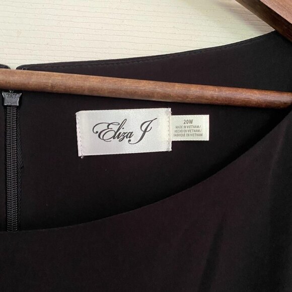 Eliza J Women's NWOT Black Flounce Sleeve Pockets Stretch Sheath Dress Size 20W - Picture 3 of 9